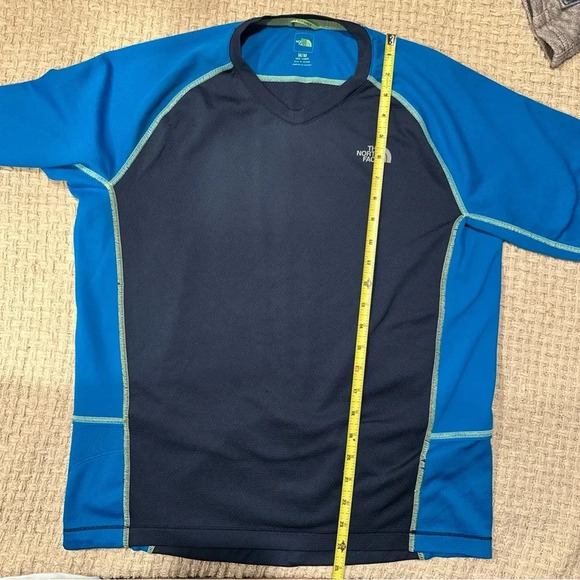 THE NORTH FACE MENS BICICLE
SHIRT MEDIUM BLUE - Picture 3 of 8